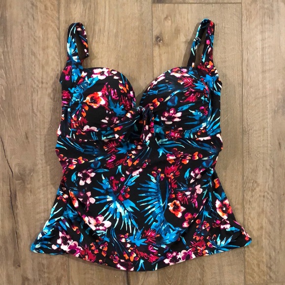 NWOT! - TAHITI Tankini Swim Top - Picture 1 of 9